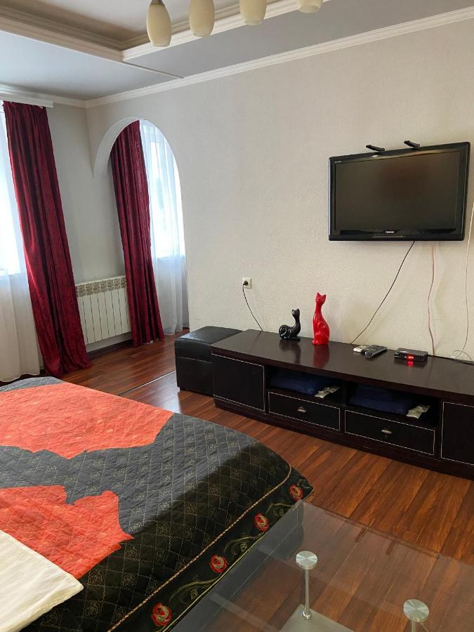 Hotel Boguslavl' à Bohuslav Extérieur photo