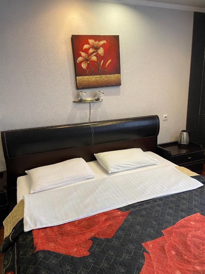 Hotel Boguslavl' à Bohuslav Extérieur photo