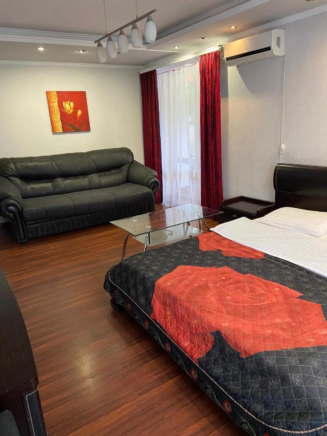 Hotel Boguslavl' à Bohuslav Extérieur photo