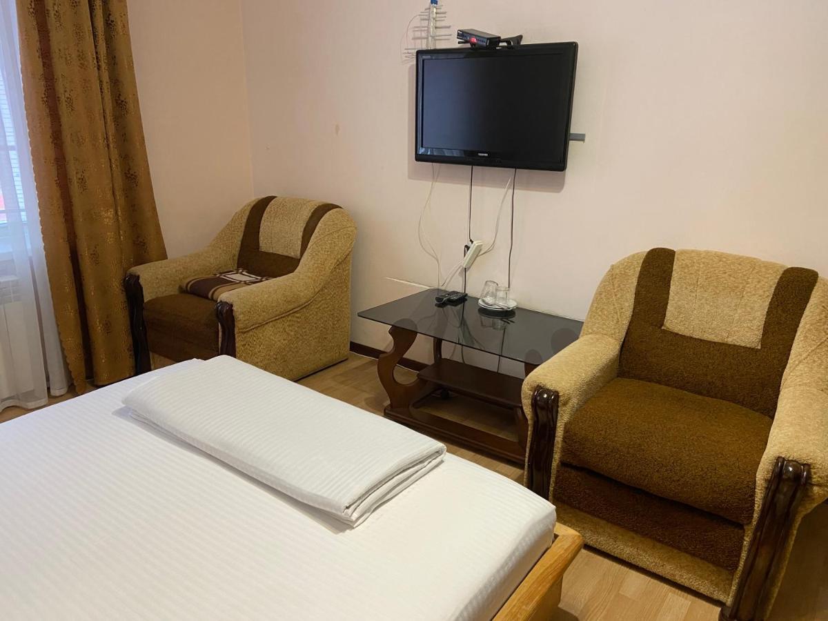 Hotel Boguslavl' à Bohuslav Extérieur photo